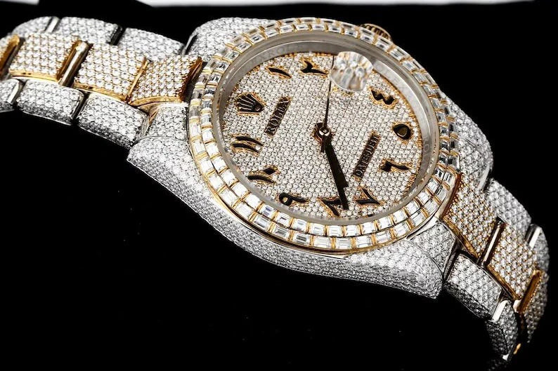 Fully moissanite Diamond Studded Men's Wrist Watch With Customized Pattern