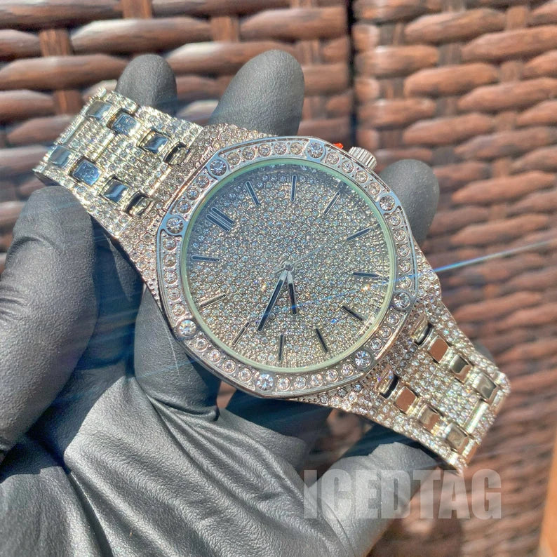 Fully moissanite Diamond Studded Men's Wrist Watch With Customized Pattern