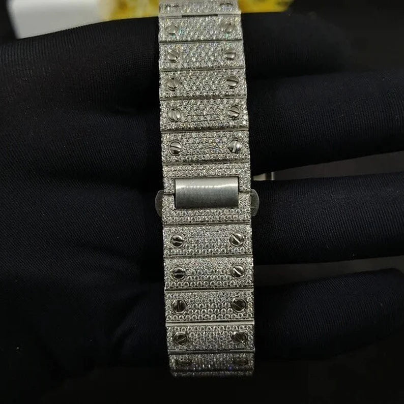 Fully moissanite Diamond Studded Men's Wrist Watch With Customized Pattern