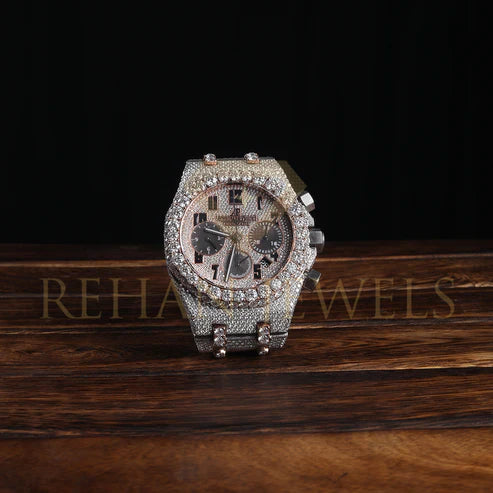Fully moissanite Diamond Studded Men's Wrist Watch With Customized Pattern