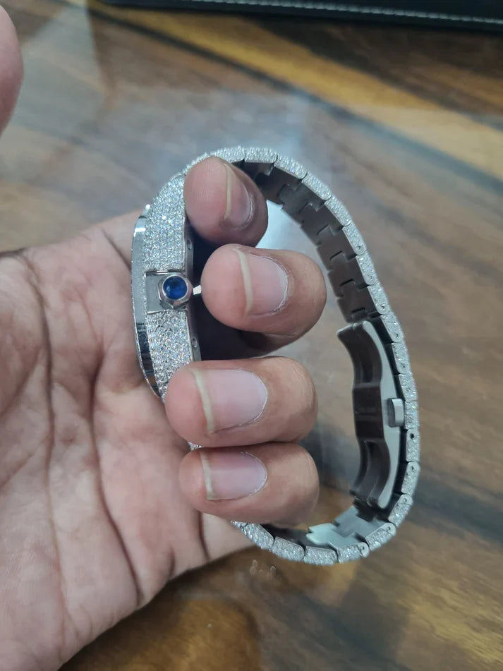 Fully moissanite Diamond Studded Men's Wrist Watch With Customized Pattern