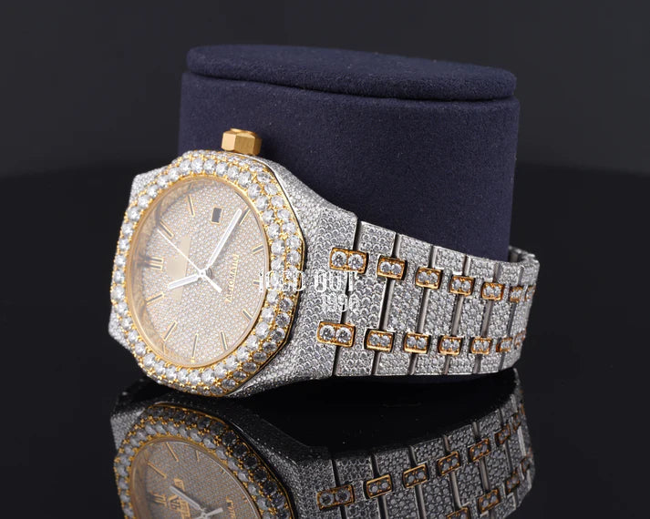 Fully moissanite Diamond Studded Men's Wrist Watch With Customized Pattern