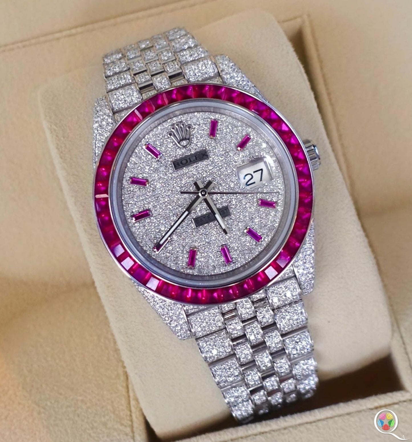 Fully moissanite Diamond Studded Men's Wrist Watch With Customized Pattern