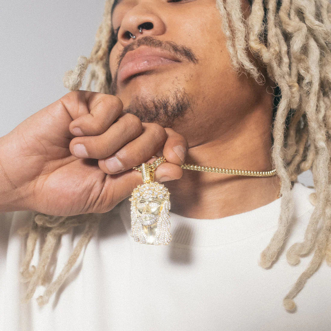 NOTORIOUS B.I.G. BIGGIE JESUS NECKLACE
