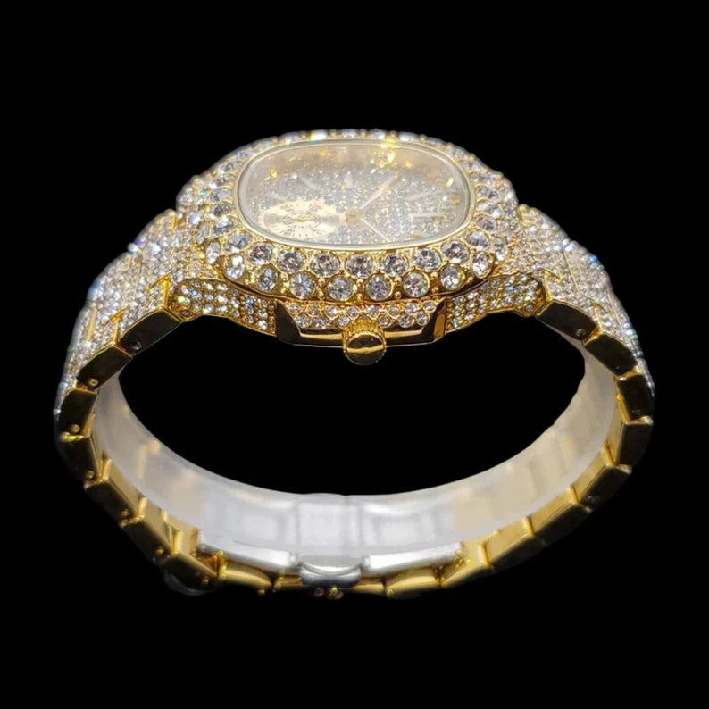 Fully moissanite Diamond Studded Men's Wrist Watch With Customized Pattern