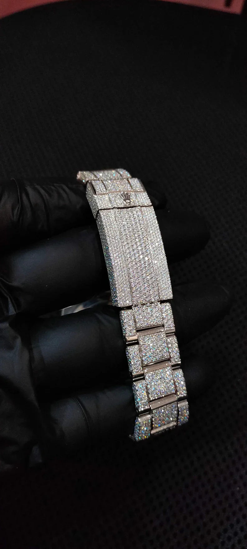 Fully moissanite Diamond Studded Men's Wrist Watch With Customized Pattern