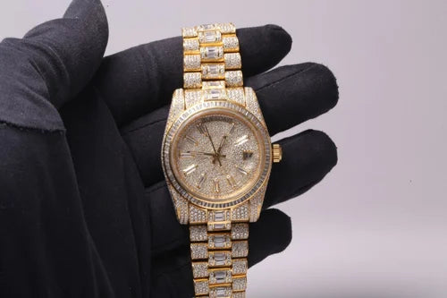 Fully moissanite Diamond Studded Men's Wrist Watch With Customized Pattern