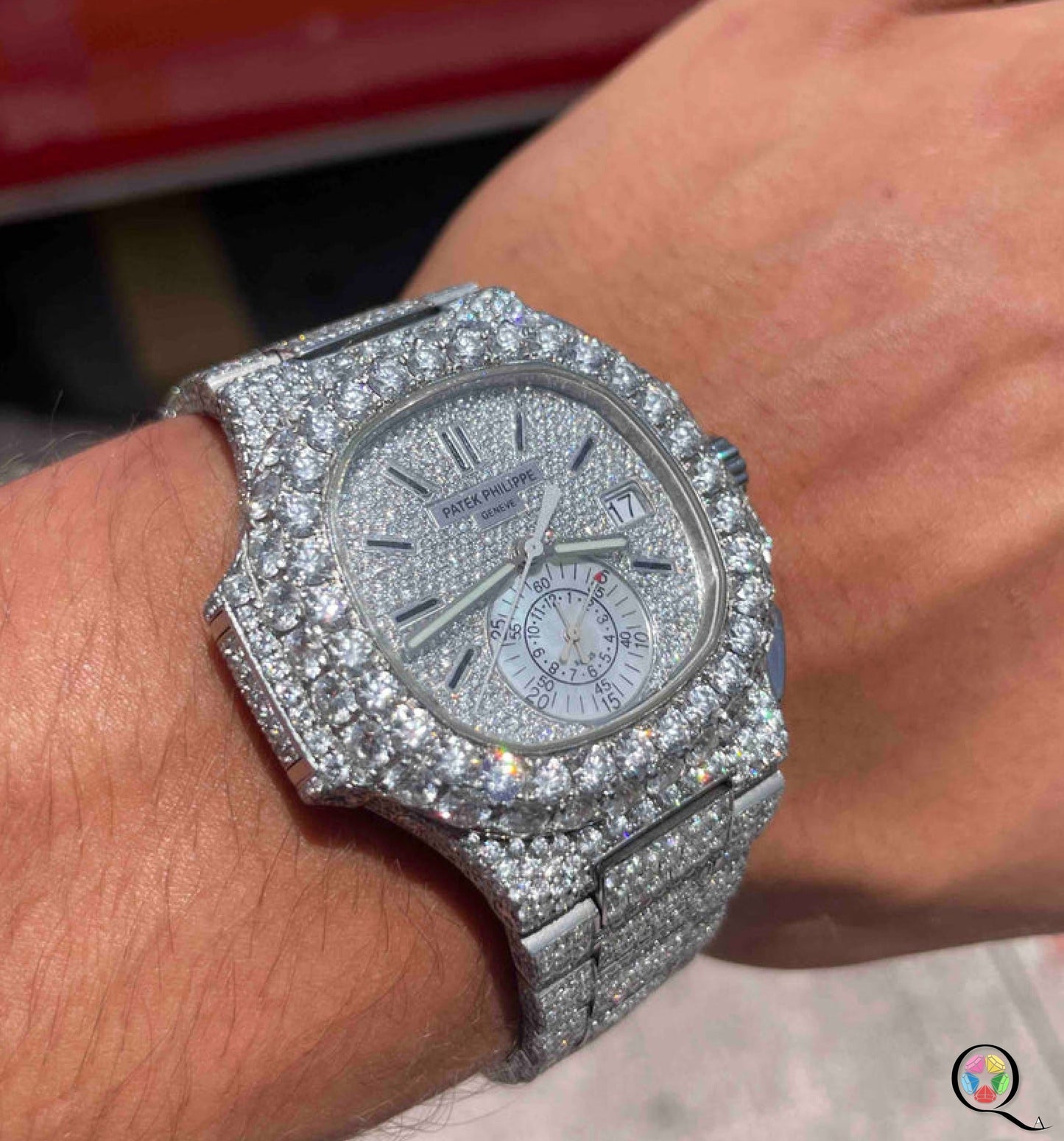Fully moissanite Diamond Studded Men's Wrist Watch With Customized Pattern
