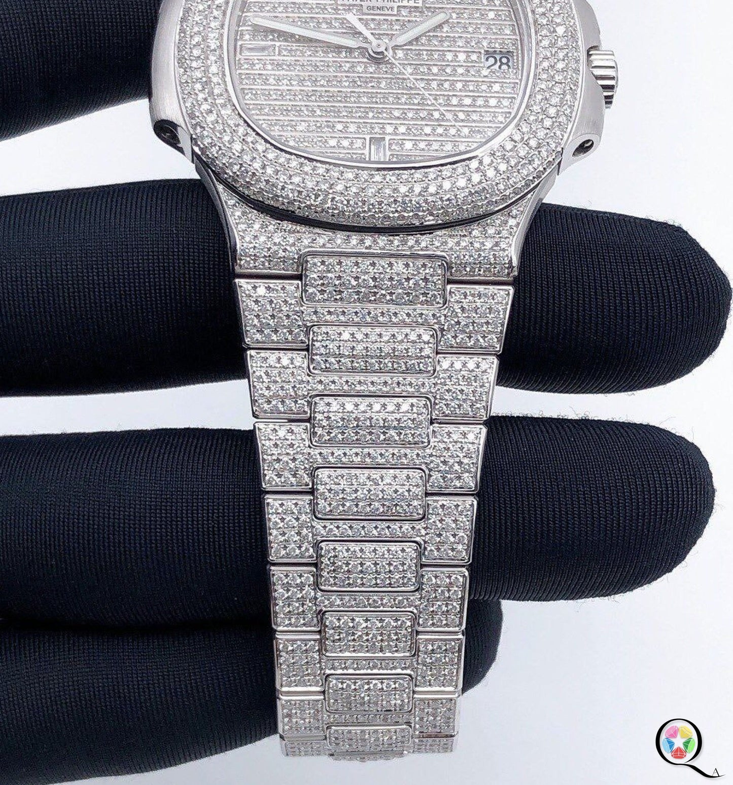 Fully moissanite Diamond Studded Men's Wrist Watch With Customized Pattern