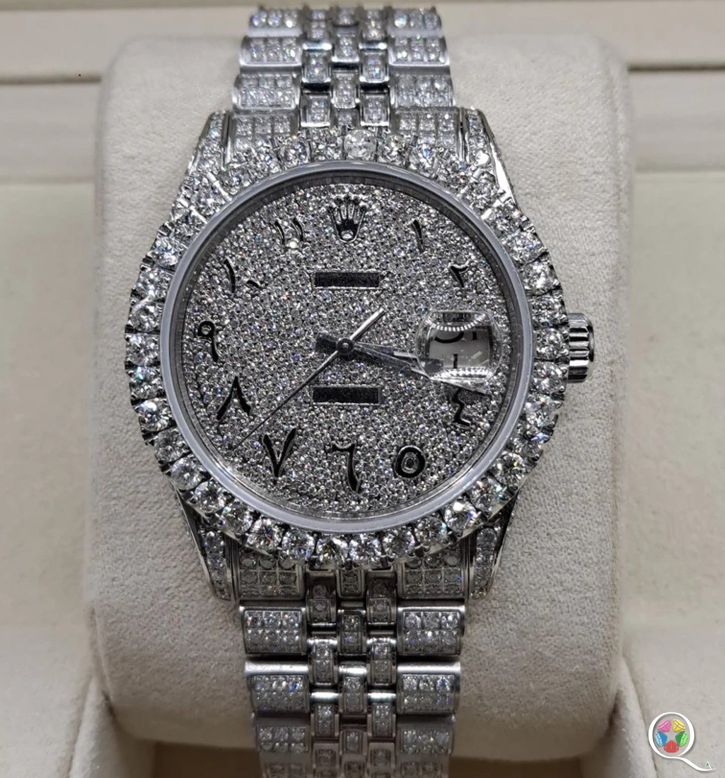Fully moissanite Diamond Studded Men's Wrist Watch With Customized Pattern