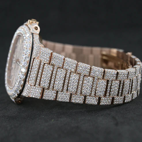 Fully moissanite Diamond Studded Men's Wrist Watch With Customized Pattern