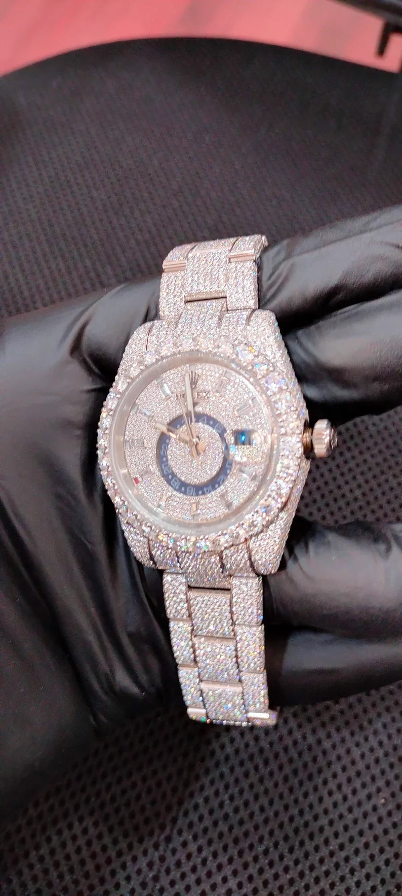 Fully moissanite Diamond Studded Men's Wrist Watch With Customized Pattern