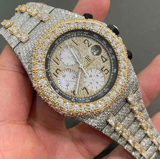 Fully moissanite Diamond Studded Men's Wrist Watch With Customized Pattern