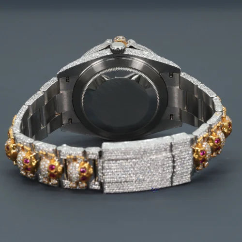 Fully moissanite Diamond Studded Men's Wrist Watch With Customized Pattern